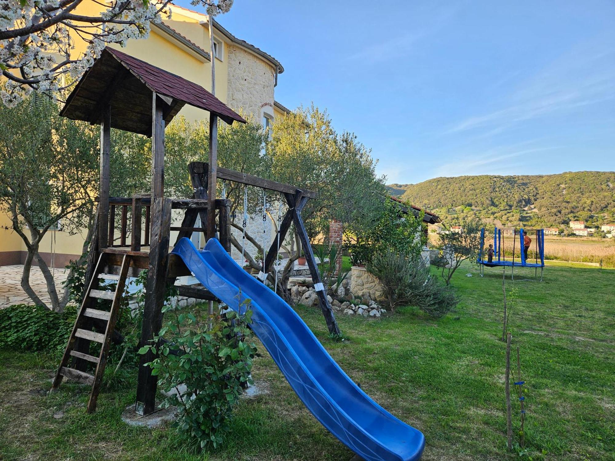 Apartments Batistic Supetarska Draga Extérieur photo